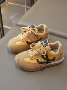1 par de zapatos casuales y de moda, ligeros, con cierre de , convenientes para deportes al aire libre para niños
