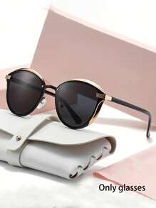 1pc Cat Eye Large Frame Personalized Women's Fashion Glasses Ins Street Photography European And American High-End Glasses Summer Vacation Beach Accessories