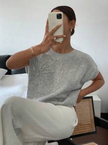 Elegant Women Loose Knit Sleeveless Vest, Casual Versatile Basic Top, Retro Vintage Style, Suitable For Spring/Summer, Back To School Season, Christmas, Thanksgiving, New Year And Other Occasions (Flower Placement Random) - Grey - View 7