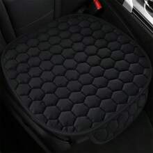 1 pièce Coussin de siège de voiture court en peluche d'hiver doux avec ours brodé et motif nid d'abeille. Épais, antidérapant et réchaud pour le siège avant de voiture