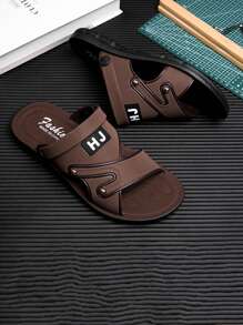 2025 New Summer Men's Brown Leather Sandals, Driving Wear-Resistant Non-Slip Beach Slippers