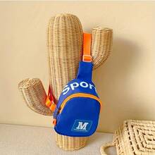 حقيبة كروس بودي للسفر والرياضة الخارجية، حقيبة صدر عصرية لحمل الأغراض في العطلات والسفر، حقيبة رسول بشعار، حقيبة صغيرة محمولة مع حزام كتف قابل للتعديل، تصميم مقاوم للماء، مناسبة لحفظ الأغراض الشخصية والشواحن وممارسة الرياضات الخارجية والسفر والتنزه - الأزرق - مشاهدة 3