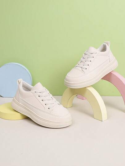 Novos tênis casuais versáteis de lona para crianças, adequados para todas as estações