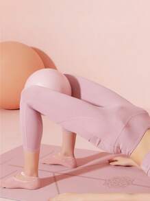 1pc Pink Anti-Burst Mini Pilates Exercise Ball, 25cm Small Yoga Ball For Core Strength Training, Fitness, Yoga, Postnatal Rehabilitation, Gym Workout, Exercise Equipment For Women