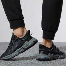 Adidas Originals Women's OZWEEGO Casual Sports Shoes, Chunky Sneakers, Couple Shoes