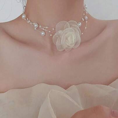 1 件优雅自然风玫瑰花珍珠项链
