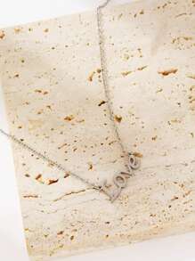 1 件刻有“爱”字的项链，时尚独特设计，适合作为母亲节礼物 - 銀色 - 查看 2