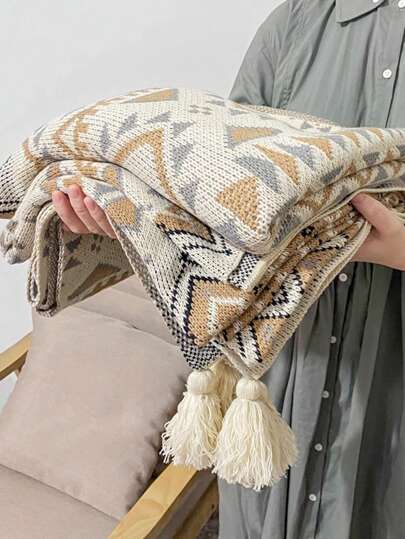 1pc Geometric Pattern Blanket, Nordic Style Polyester Fiber Knitted Rectangular Blanket, Suitable For Home, Office, Nap Time