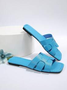 女士平底休闲时尚户外凉鞋，PU 皮革