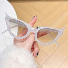 1 Pair Of Women's Cat Eye Y2K Fashion Glasses - Black - View 6