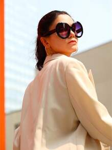 Retro Oversized Round Fashion Glasses Women & Men, 70s 80s Fashion Big Shades, Driving Walking Photography Shopping Beach Tourism Fashion Accessories Work Sun Glasses CK7155 - 001 - 查看 4
