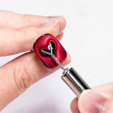 2 件/套 7ml 情人节凝胶指甲油猫眼指甲油打造爱心美甲爱心猫眼指甲磁铁配柔性铁丝打造精准心形美甲磁疗工具 - 彩色 - 查看 11