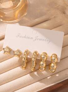 玫瑰金几何耳环套装，适合日常佩戴