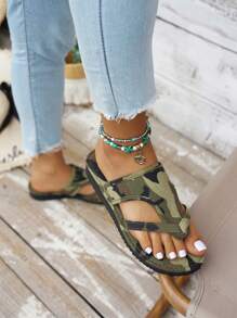 New Flat Slippers, Fashionable Clip Army Green Sandals, Non-Slip Beach Slippers, Versatile Casual Lightweight Breathable Flip Flops - Army Green - View 3