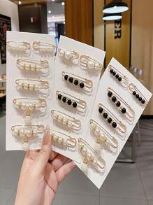 18pcs Women Faux Pearl Brooch Waist Adjustor, Clothing Waist Fixer & Decor, Size Reduction Without Cardboard Dress Accessories Pin For Clothes Bag Charm Backpack For School Office Accessories Shirts Jacket Jewelry Christmas Halloween Clothes Pin Funny Cute Teacher Gifts