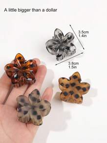 4 件装雏菊花、豹纹和玳瑁图案发夹、优雅迷你侧刘海发带配饰