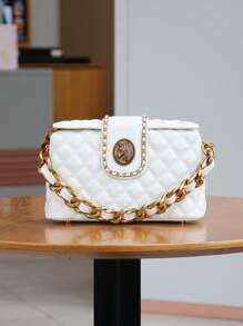 Nuevo diseño de nicho 2025 Bolso de caja de unicolor romboidal, bolso de mano con cadena gruesa, bolso cuadrado pequeño con costura bordada, elegante bolso de axila, versátil bolso cruzado de viaje, bolso de mujer de alta gama
