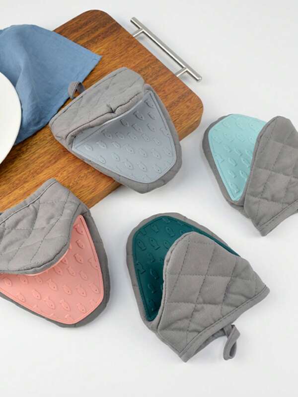 1pc Short Oven Glove With Fish Print, Heat Resistant Silicone Lining & Thick Fabric