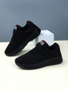 柔软简约编织网眼面料钩环扣轻质回弹橡胶鞋底，时尚一脚蹬日常跑步运动鞋，运动鞋，四季皆宜