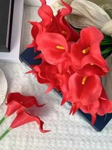 1/3/5pcs Of Artificial Calla Lilies Bouquets Are Suitable For Being Used As The Handheld Bouquets For Brides And Bridesmaids At Weddings, The Bridal Bouquet At Weddings, Anniversary Gifts, Valentine's Day Presents, Party Decorations, Table Flower Arrangements For Baby Showers, Home Decorations, And The Centerpieces Of The Dining Table During Easter And Mother's Day Birthday Graduation