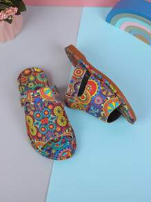 1 Pair Girls Solid Color PU Non-Slip Round Toe Casual Low Heel Flat Beach Sandals, Suitable For Summer - Blue - View 4