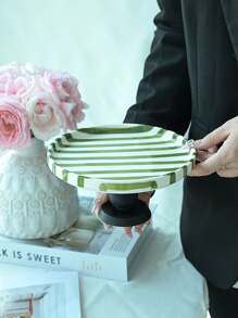 1pc Black & White Striped Ceramic Tray, Elegant Minimalist Vertical Striped Pedestal Dish, Storage Platter, Nut Dish, Cake Stand, Serving Platter, Suitable For Home, Party, Tea Gathering, Leisure, Commercial Decor, Gift