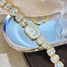 1pc Women's Simple Square Dial Crystal Quartz Watch, Diamond Scale Glitter Band, Stylish For Party