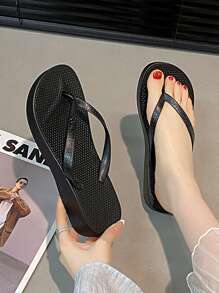 Women Summer Flip Flops, Outdoor Beach Sandals - Black - View 4