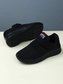 柔软简约编织网眼面料钩环扣轻质回弹橡胶鞋底，时尚一脚蹬日常跑步运动鞋，运动鞋，四季皆宜