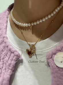 1 pièce Collier avec pendentif personnalisé minimaliste en zircone cubique en forme de cœur et lettre initiale en or, collier avec lettre personnalisable simple. Pendentif avec initiale en acier inoxydable personnalisé. Un cadeau idéal pour la petite amie, la mère, la famille, l'amie, la fille pour l'anniversaire, la Saint-Valentin, la Fête des mères, la remise des diplômes, le port quotidien, le mariage, la fête.