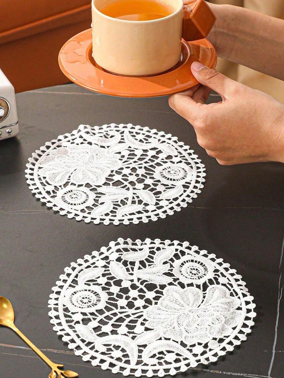 WGROOM 1pc Kitchen/Dining Room/Living Room Decorative Table Mat, Embroidered, Heat Resistant, Scratch Proof, Dust Proof, Suitable For Weddings, Parties, Gifts, Birthdays