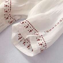 Women's Linen Long Dress Embroidered Crew Neck Short Sleeve Flowy Pleated Summer Casual Maxi Dresses With Pockets - 白色 - 查看 5