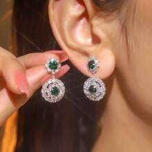 1 paire de boucles d'oreilles à clous en cristal CZ effet AB, pour un look glamour, idéales pour le mariage, les fêtes et les cérémonies de remise des diplômes