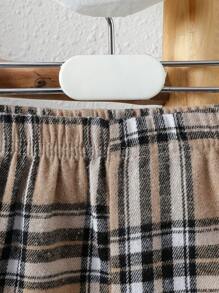 2 件装男婴夏季学院风可爱圆领短袖小熊印花上衣和格子短裤套装