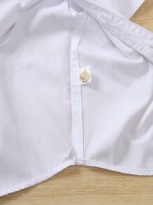 1 Stück Kinder Lässig Hemd mit einzelner Tasche und Blumenkragen, weiß, zum Tragen im Frühling/Sommer, geeignet für Strand, Freizeitpartys, Geburtstagsfeiern, Ansprachen junger Gastgeber