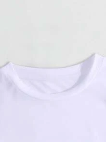 Girls Trip 2025 Women's Casual Round Neck Short Sleeve T-Shirt, Summer Travel & Vacation Tee, Gift For Girlfriend, Single Party Cruise Gift - White - View 4