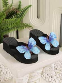 Sandales à talons hauts avec grand papillon bleu d'été, sandales à lanière papillon noir pour femmes, tongs style plage et vacances avec papillon