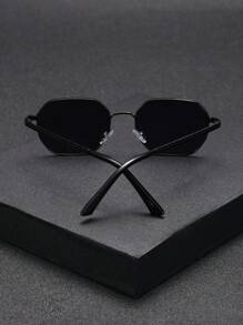 Spersonalizowane Punkowe Wyglądy Uliczne Odcienie Podstawy Swobodne 1 szt. Geometryczne Metalowe Pełne Ramki Przyciemniane Soczewki Modne Okulary, Dla Mężczyzn-Na Zewnątrz Codzienne Aktywności, Podróże, Golf, Dekoracja Jazdy