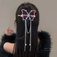 New Vintage Female Butterfly Pearl Tassel Hair Claw Rhinestone Clip Korean Simple Shark Ponytail Crab Clip Girls Hair Accessorie