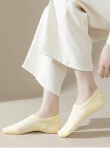 6 Pairs Women Vertical Striped Simple Casual Breathable Low-Cut Invisible Boat Socks - Multicolor - View 5