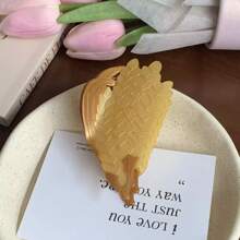 1pc2025 New Personalized Fashion Leisure Creative Food Pastoral Style Fresh Fruit Series Creative Acetic Acid Stitching Grab Sugar Cane Fruit Acetic Acid Grab Exquisite Virgin Fruit Small Tomato Creative Niche Wheat Spike Grain Spike Hair Grab Suitable For Daily Use Home School Seaside Vacation Work Commuting Party Festival Birthday Gift Back-To-School Season Versatile Going Out