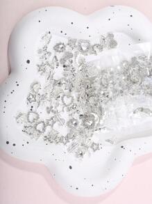 40 件/套随机银色金属指甲饰物组合，包括星形指甲钉、闪亮十字架、可爱星球锌合金指甲贴花和 3D Y2K 水钻指甲饰品，美甲配件美甲用品指甲美甲宝石