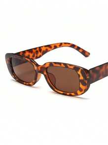 1 PC Small Rectangle Sunglasses Women Oval Vintage Brand Designer Square Sun Glasses For Women Shades Female Eyewear Anti-Glare UV400 For Women And Men, Suitable For Beach, Holiday And Casual Wear Fashion Glasses For Women Shades For Ladies Eyeglasses Fall Winter Outfits Beach Accessories Vintage Y2k Basics Business Casual Gifts