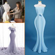 Maniquí femenino sexy, torso sujetable con alfileres y base de metal dorado, altura ajustable para exhibición de ropa, marrón - Beis - Ver 6