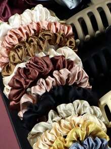 Brown Hair Accessories For Woman Set Seamless Ponytail Holders Variety Hair Clips Hair Scrunchies HairBands Scrunchy Hair Ties For Holiday Party