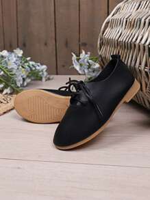 1 Par De Sapatos Casuais PU Unissex Com Laço, Mocassins Fashion Ingleses Simples E Versáteis, Sapatos Oxford, Sapatos Baixos Para Primavera, Verão E Outono