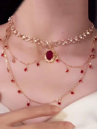 1 st Kvinnor Röd Water Drop Faux Pearl Dubbellagershalsband, lyxig och elegant benkedja