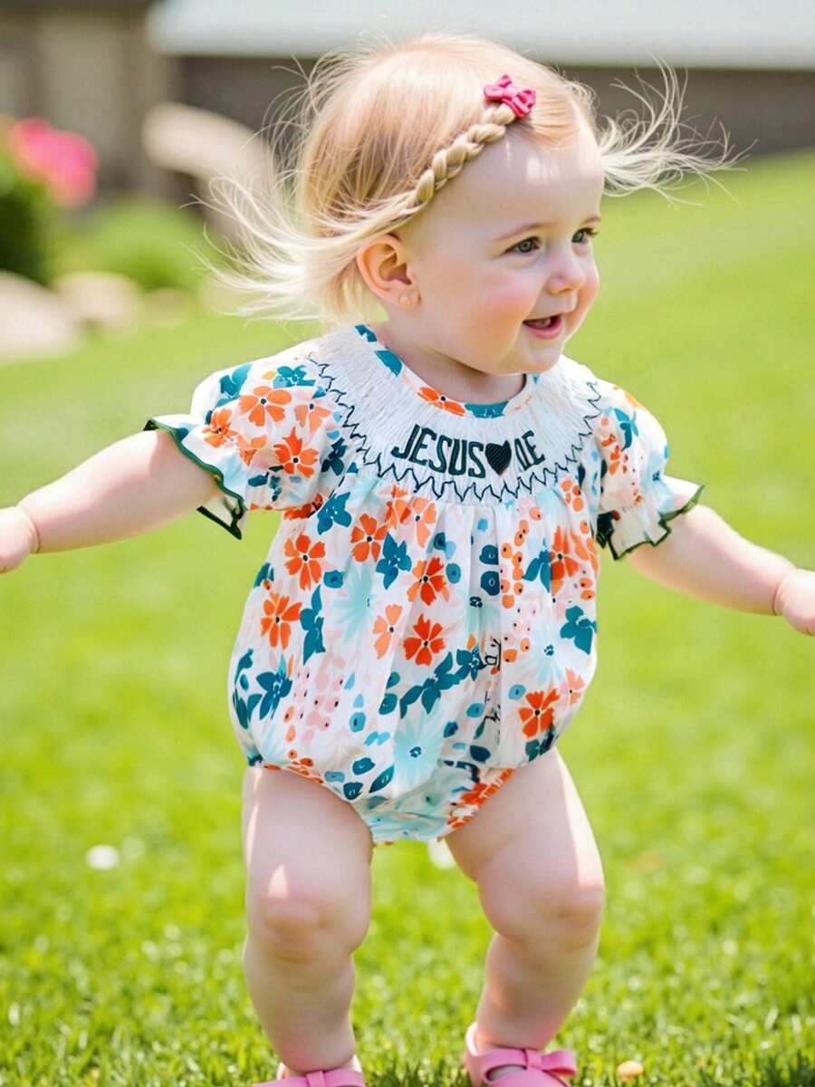 Baby Girl Summer Romper Short Sleeve Round Neck Floral Print Smocked Bodysuit Newborn Playsuit - Green - View 1