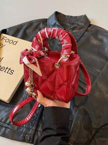 Sac à bandoulière carré mini, polyvalent et casual pour femmes. Look de luxe et chic