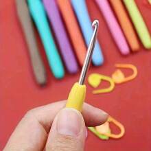 Ergonomic 9pcs Rainbow Crochet Hook Set| Smooth, Durable Aluminum Oxide Needle| Comfortable Grip 2-6mm| Bright Colors For Fun Crafting